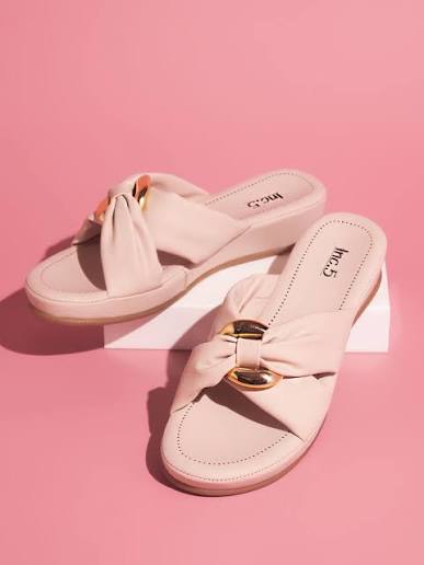 Pearl Blush Casual Flats